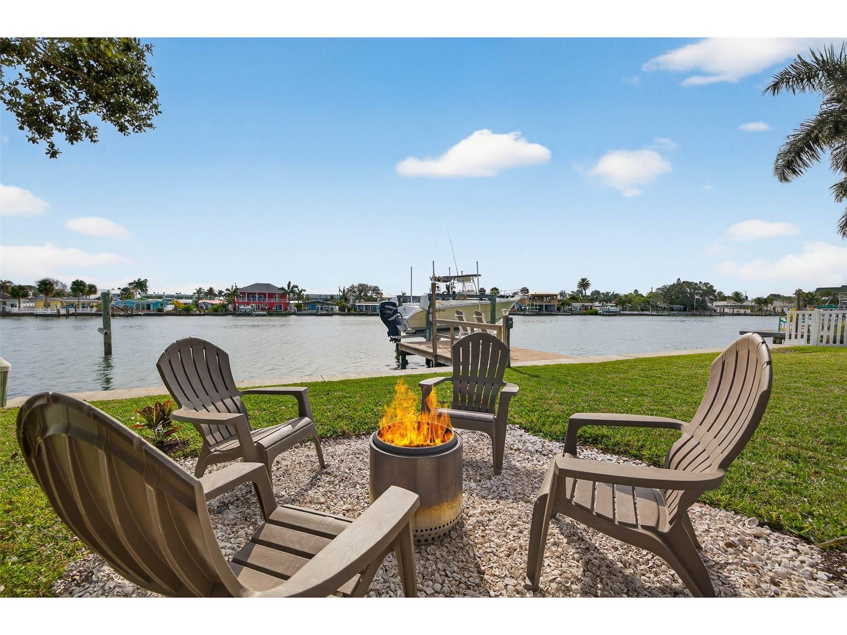 333 La Hacienda Drive Indian Rocks Beach FL 33785 - INTRACOASTAL WATERWAY TB8452637 image4