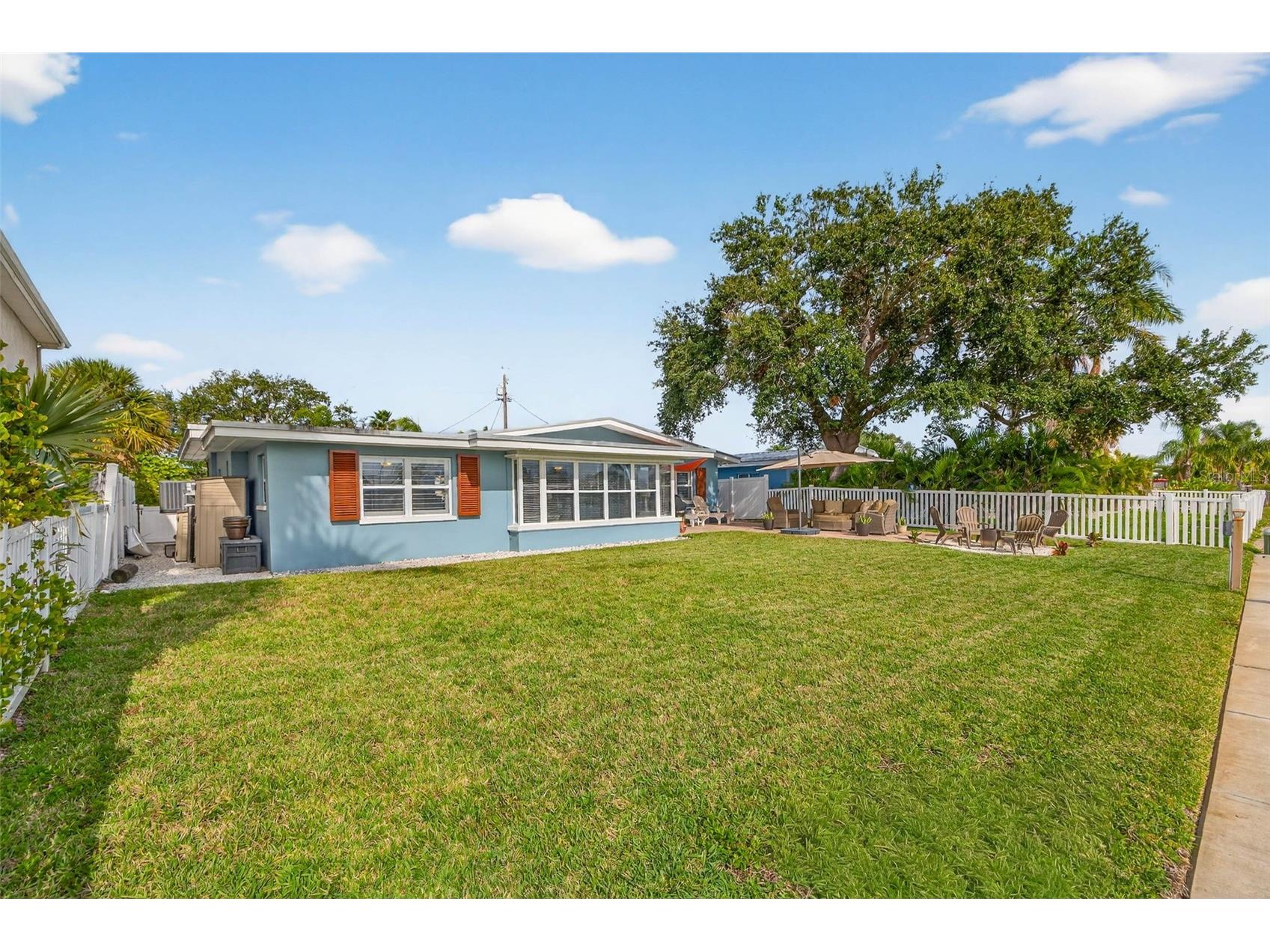 333 La Hacienda Drive Indian Rocks Beach FL 33785 - INTRACOASTAL WATERWAY TB8452637 image41