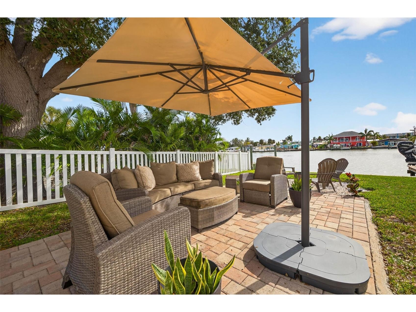 333 La Hacienda Drive Indian Rocks Beach FL 33785 - INTRACOASTAL WATERWAY TB8452637 image42