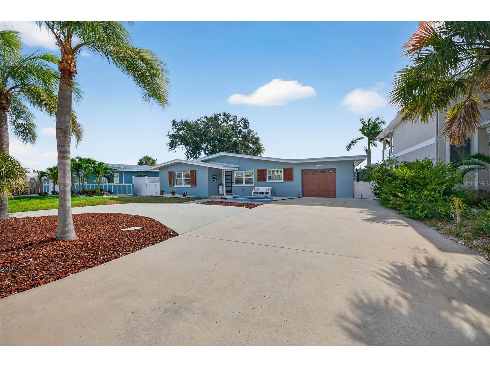 333 La Hacienda Drive Indian Rocks Beach FL 33785 - INTRACOASTAL WATERWAY TB8452637 image47