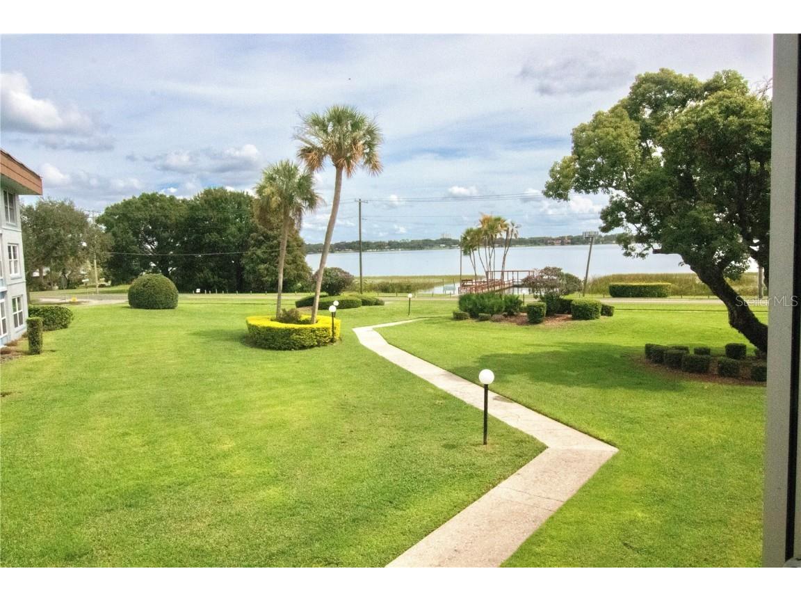 333 Lake Howard Drive NW #201B Winter Haven FL 33880 P4936402 image3