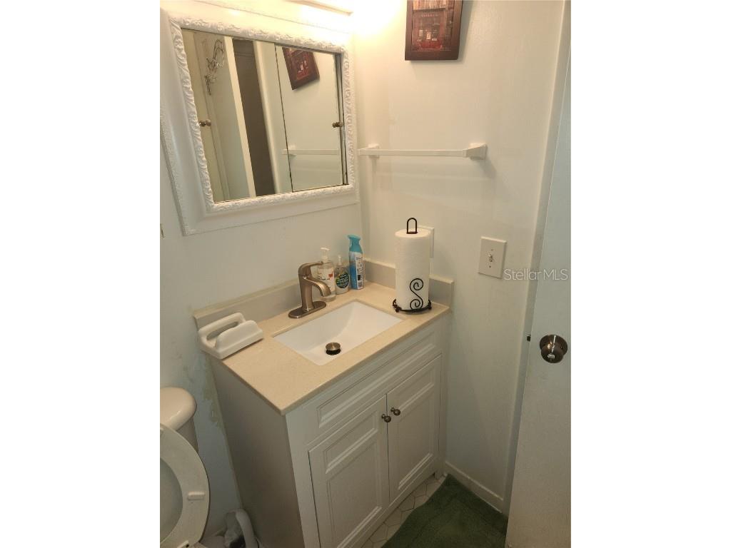 333 Lake Howard Drive NW #201C Winter Haven FL 33880 - LAKE HOWARD O6279600 image3