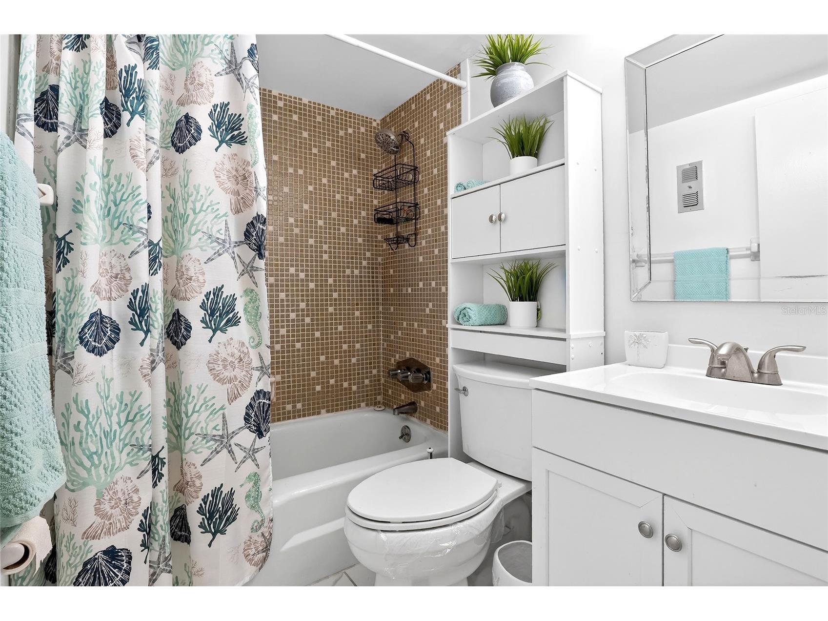 333 Lake Howard Drive NW #203C Winter Haven FL 33880 - LAKE HOWARD L4961519 image26