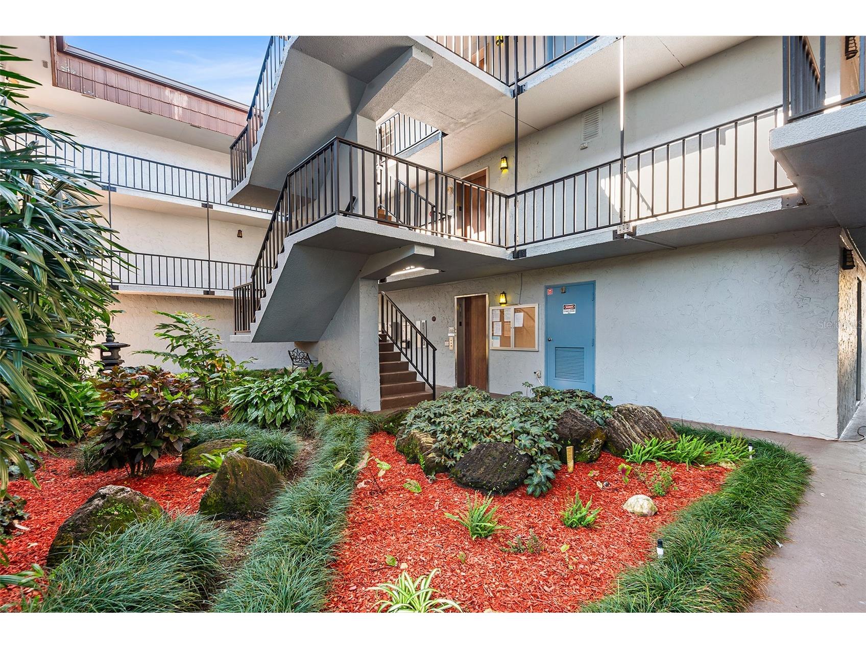 333 Lake Howard Drive NW #211A Winter Haven FL 33880 TB8461846 image1