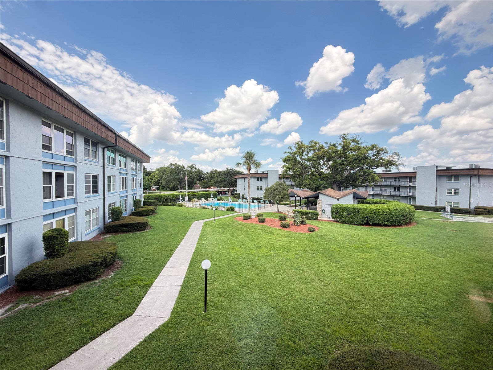 333 Lake Howard Drive NW #211B Winter Haven FL 33880 L4963297 image9