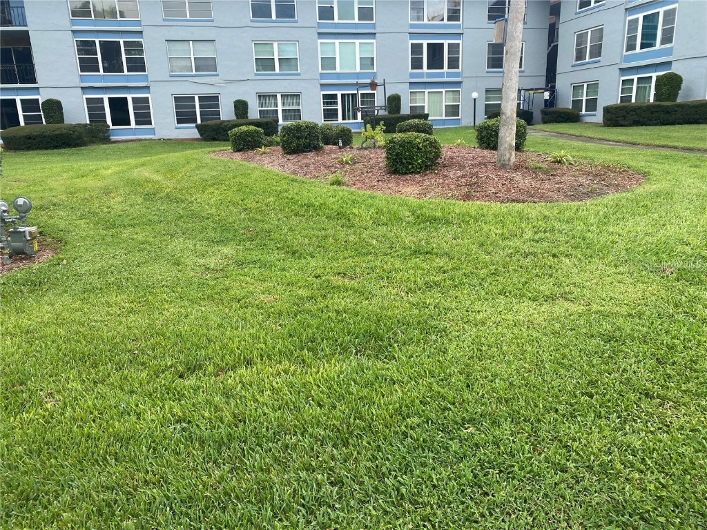 333 Lake Howard Drive NW #213D Winter Haven FL 33880 - LAKE HOWARD P4936310 image25