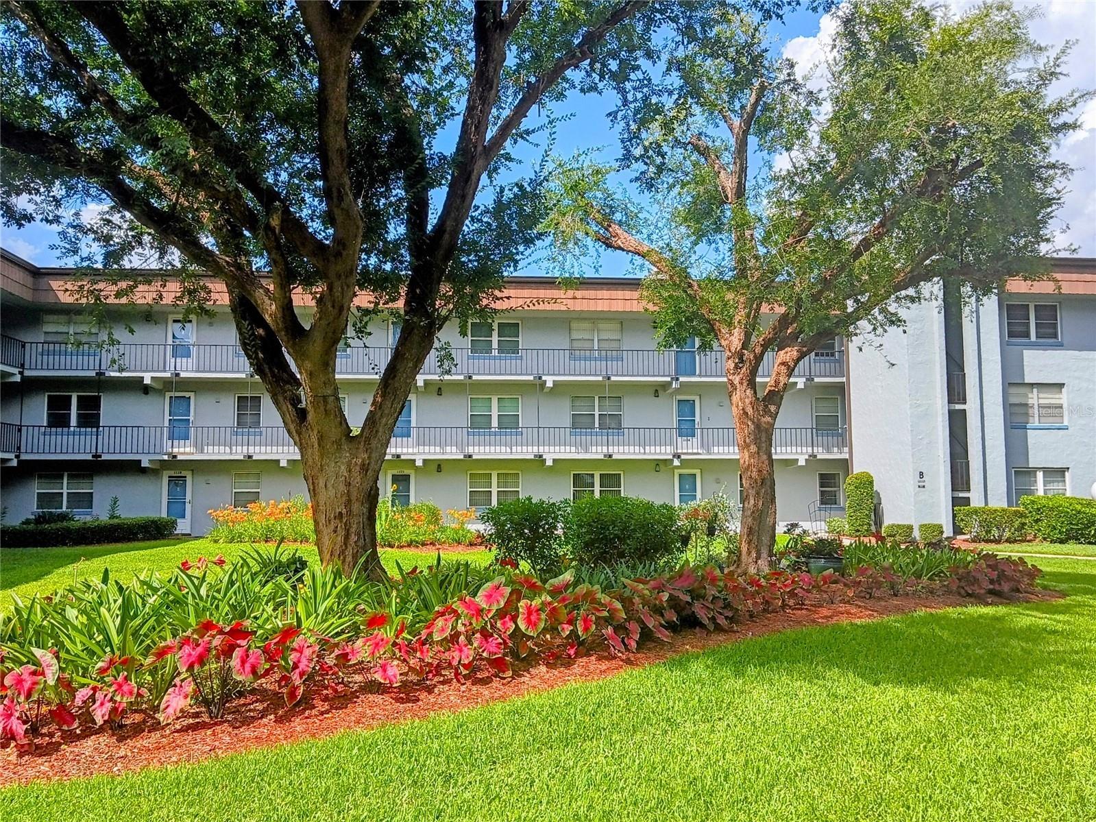 333 Lake Howard Drive NW #312C Winter Haven FL 33880 L4961272 image1