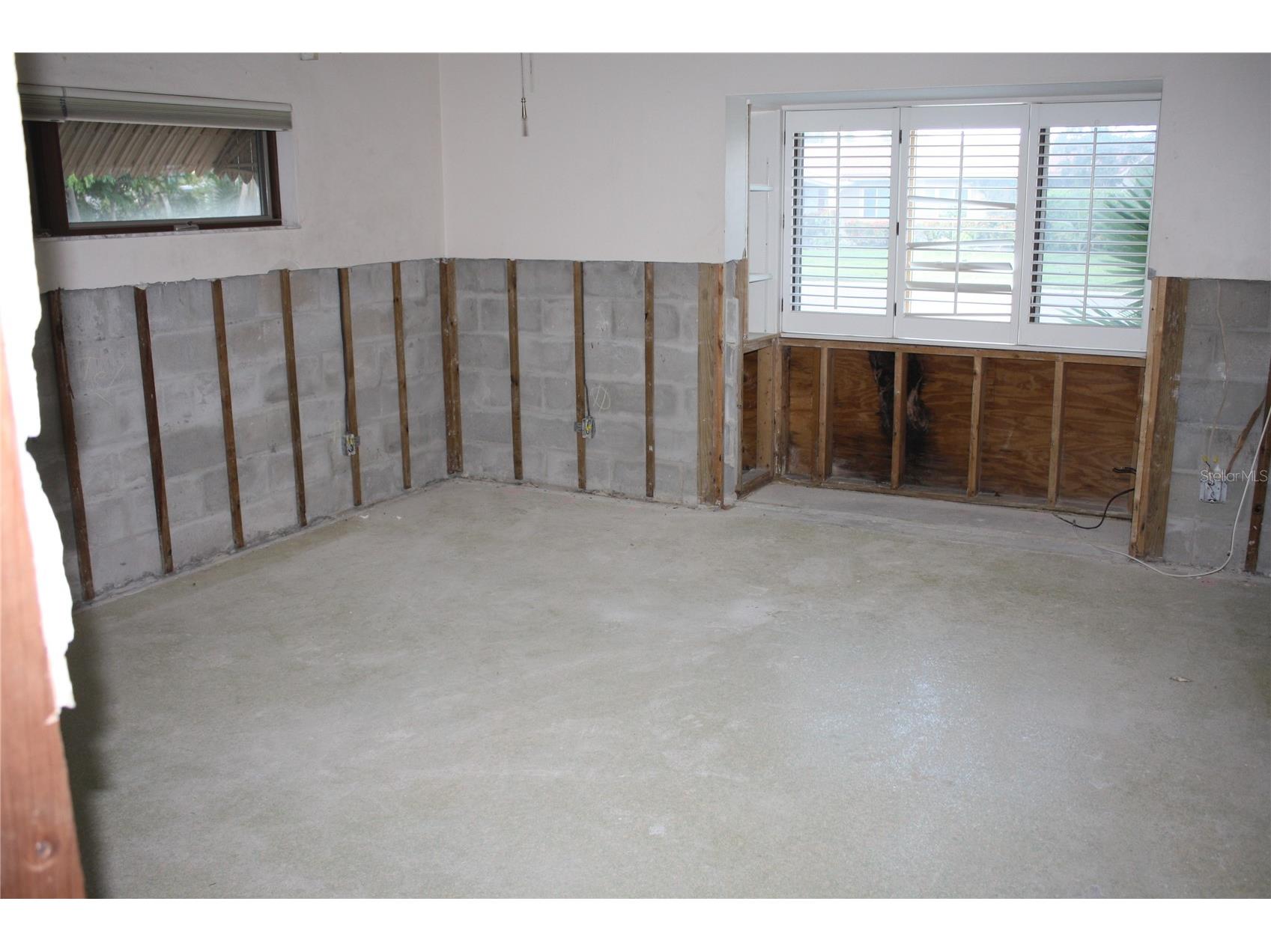 333 Midway Island Clearwater Beach FL 33767 TB8395574 image16