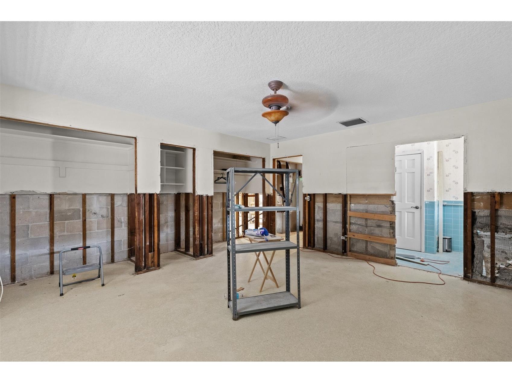 333 Midway Island Clearwater Beach FL 33767 TB8395574 image19