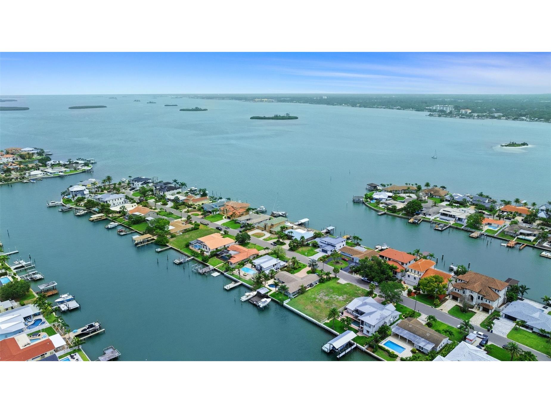 333 Midway Island Clearwater Beach FL 33767 TB8395574 image32