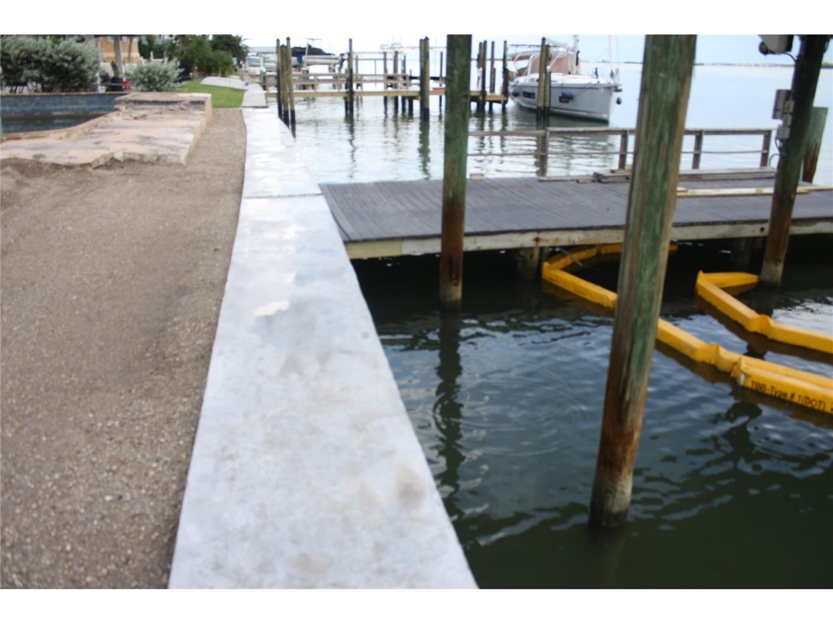 333 Midway Island Clearwater Beach FL 33767 TB8395574 image37