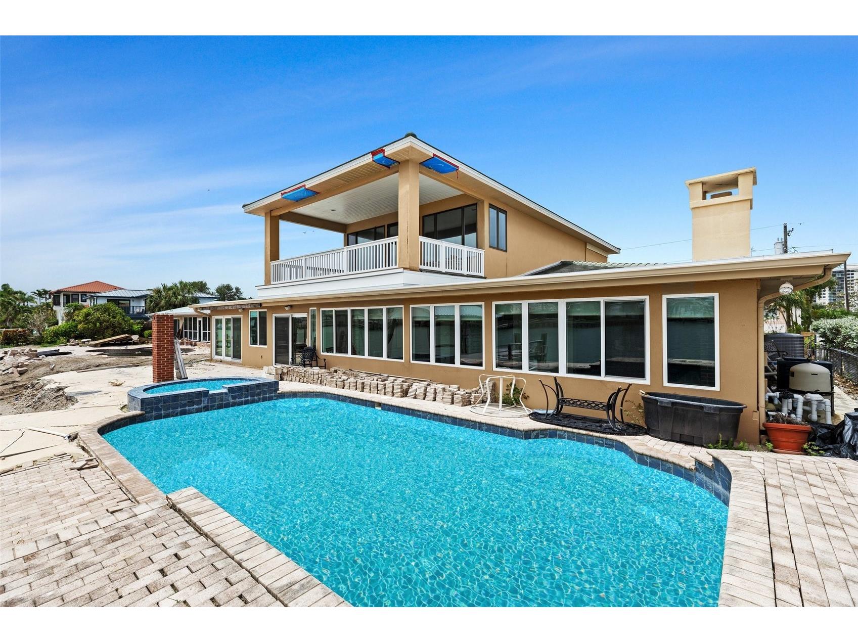 333 Midway Island Clearwater Beach FL 33767 TB8395574 image9