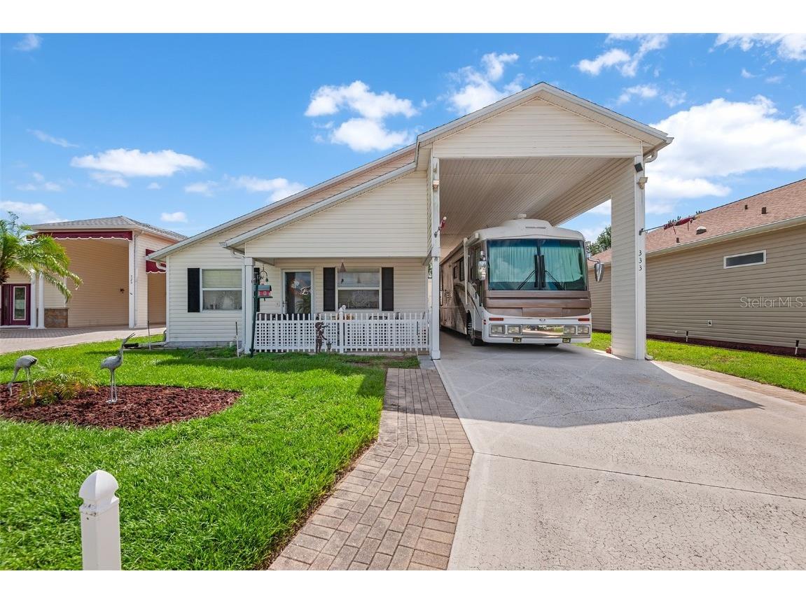 333 Motorcoach Drive S Polk City FL 33868 P4936696 image1