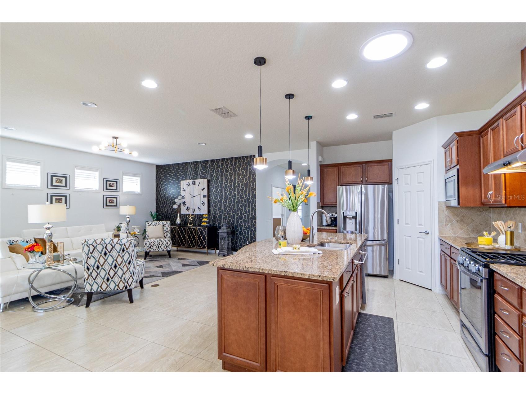 333 Navarra Lane Davenport FL 33837 O6388160 image4