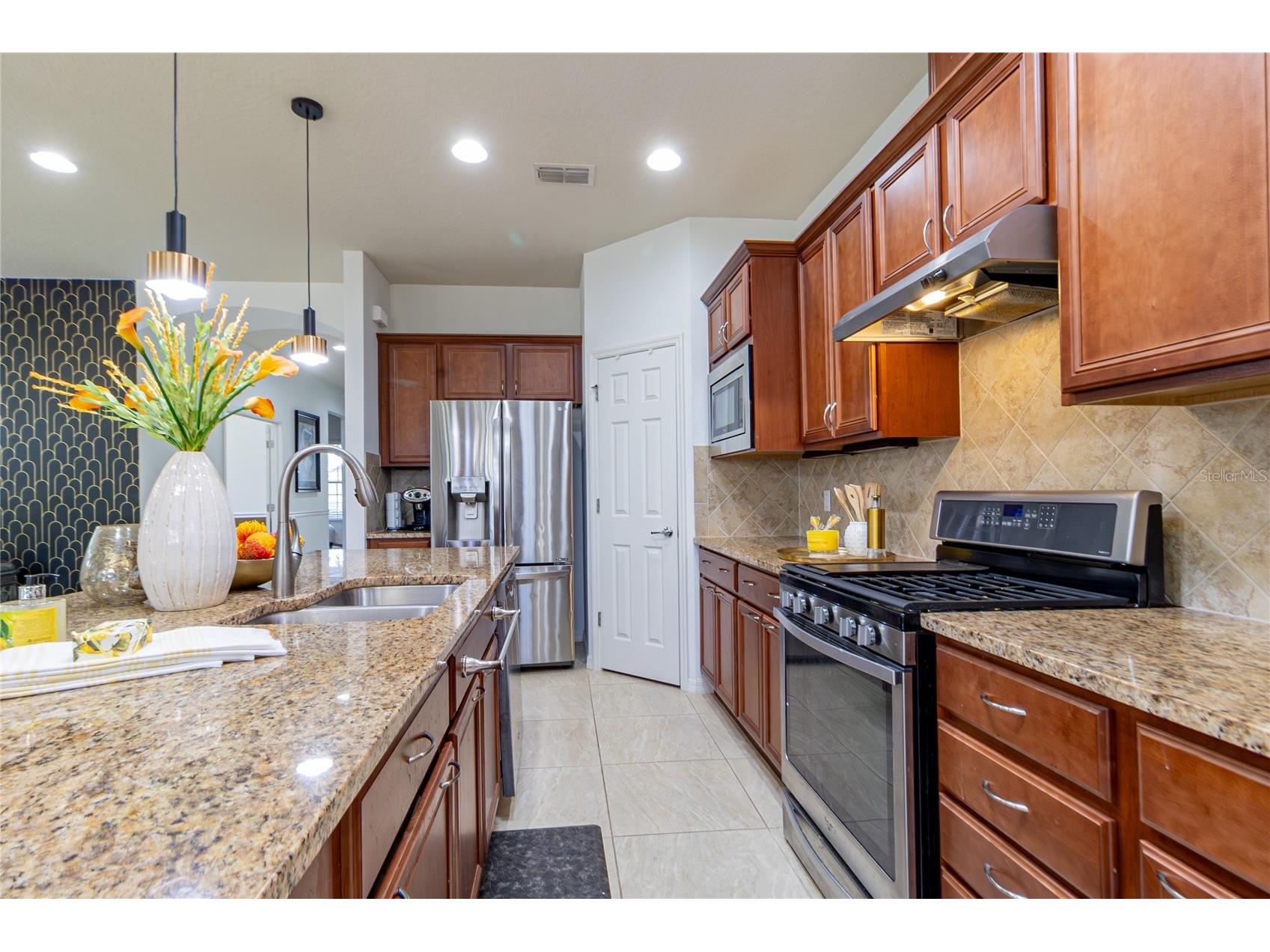 333 Navarra Lane Davenport FL 33837 O6388160 image5