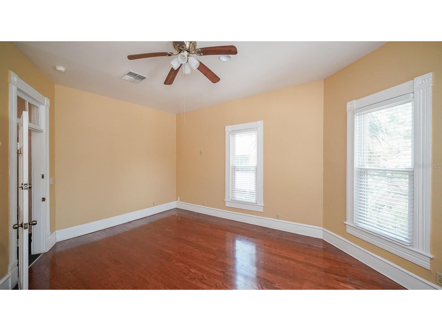 333 S Plant Avenue Tampa FL 33606 TB8466133 image40