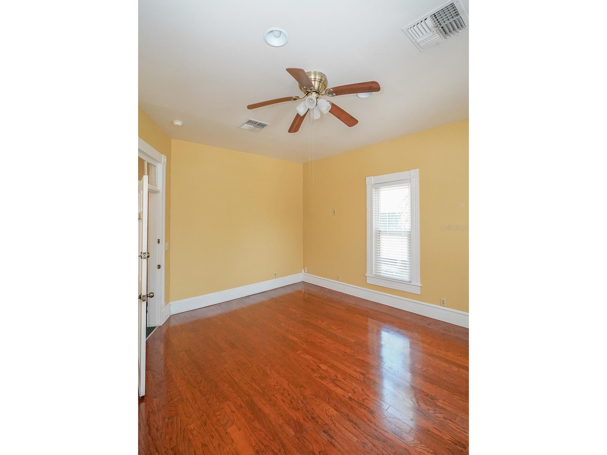 333 S Plant Avenue Tampa FL 33606 TB8466133 image41