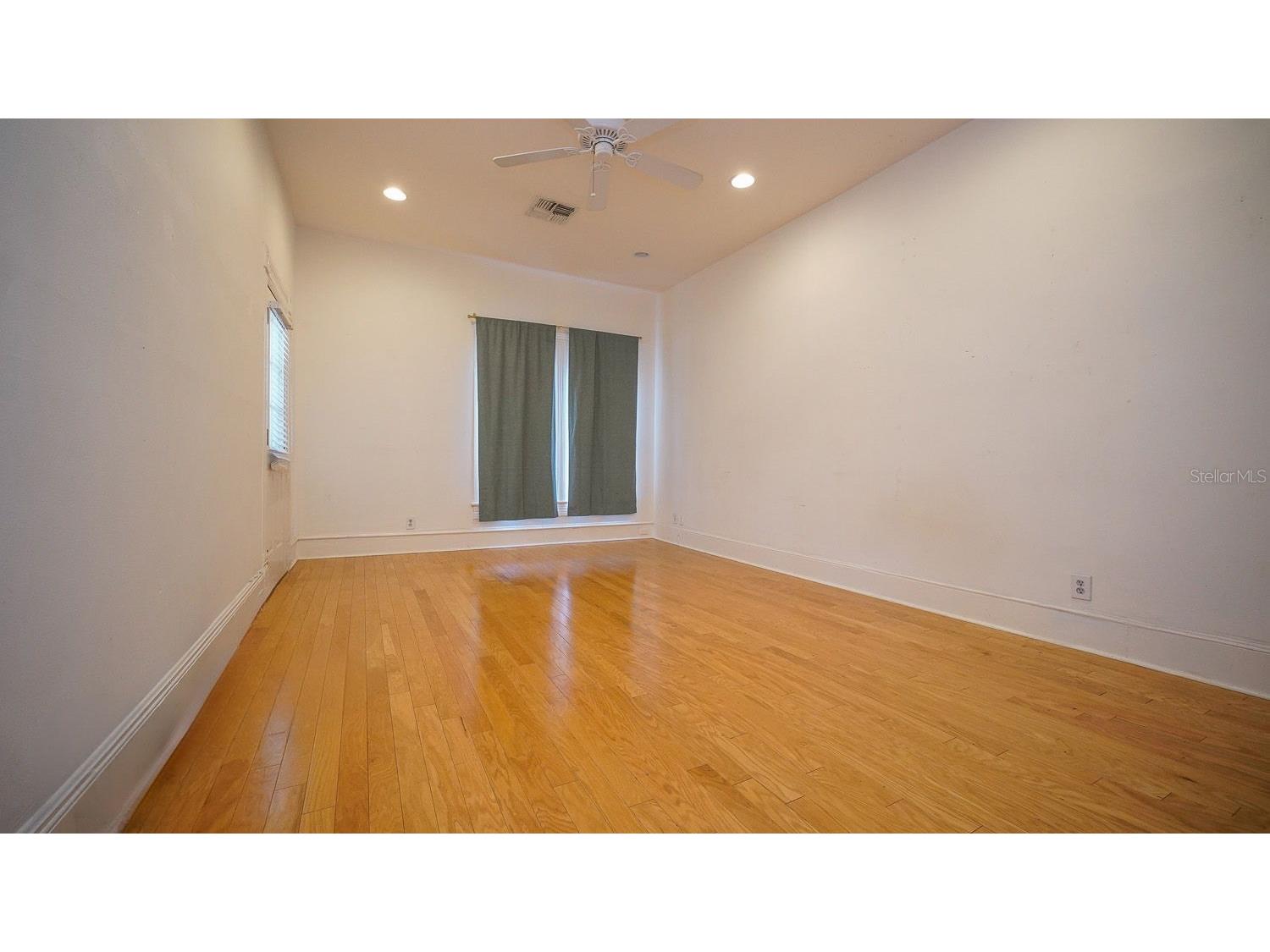 333 S Plant Avenue Tampa FL 33606 TB8466133 image56