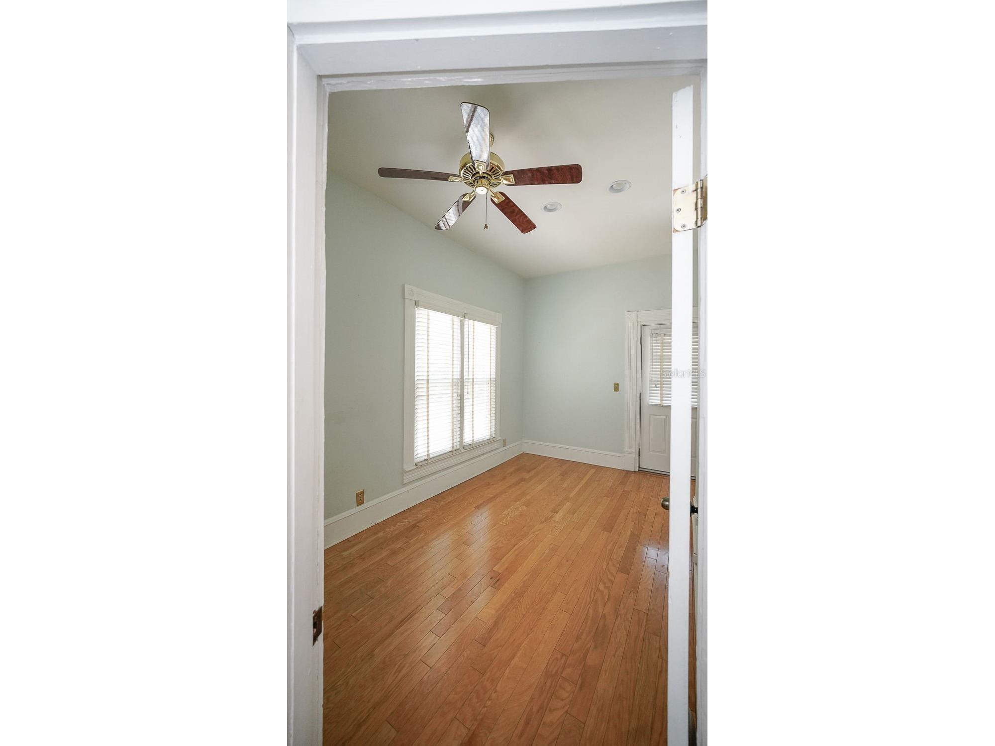 333 S Plant Avenue Tampa FL 33606 TB8466133 image57