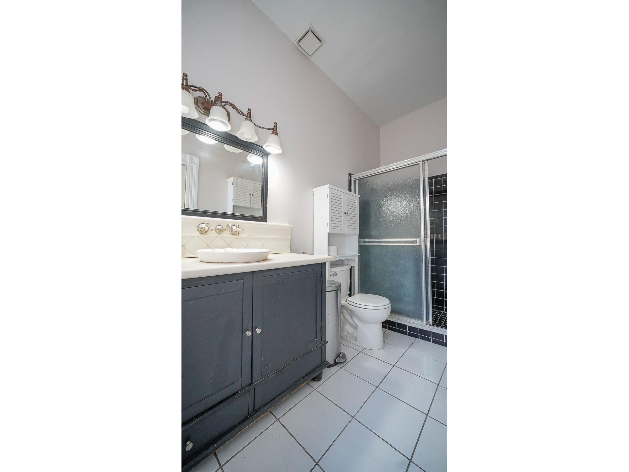 333 S Plant Avenue Tampa FL 33606 TB8466133 image63