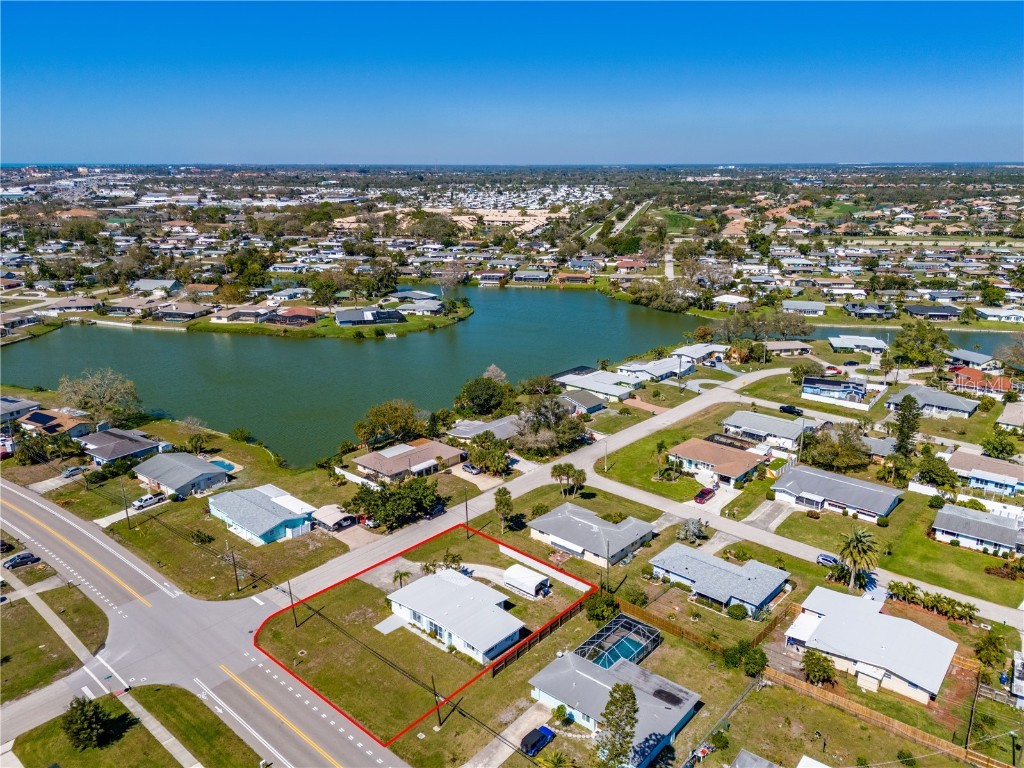 333 Shamrock Boulevard, Venice, FL, 34293 MLS N6131357 Edina Realty