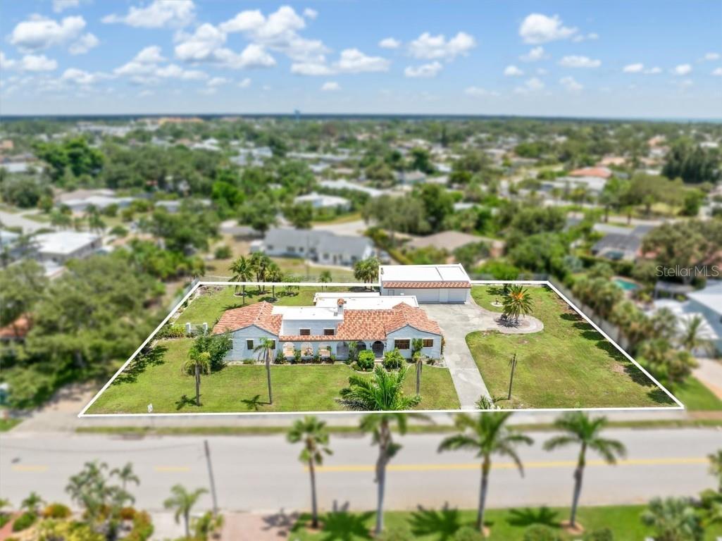 333 Sorrento Street Venice FL 34285 A4660628 image1