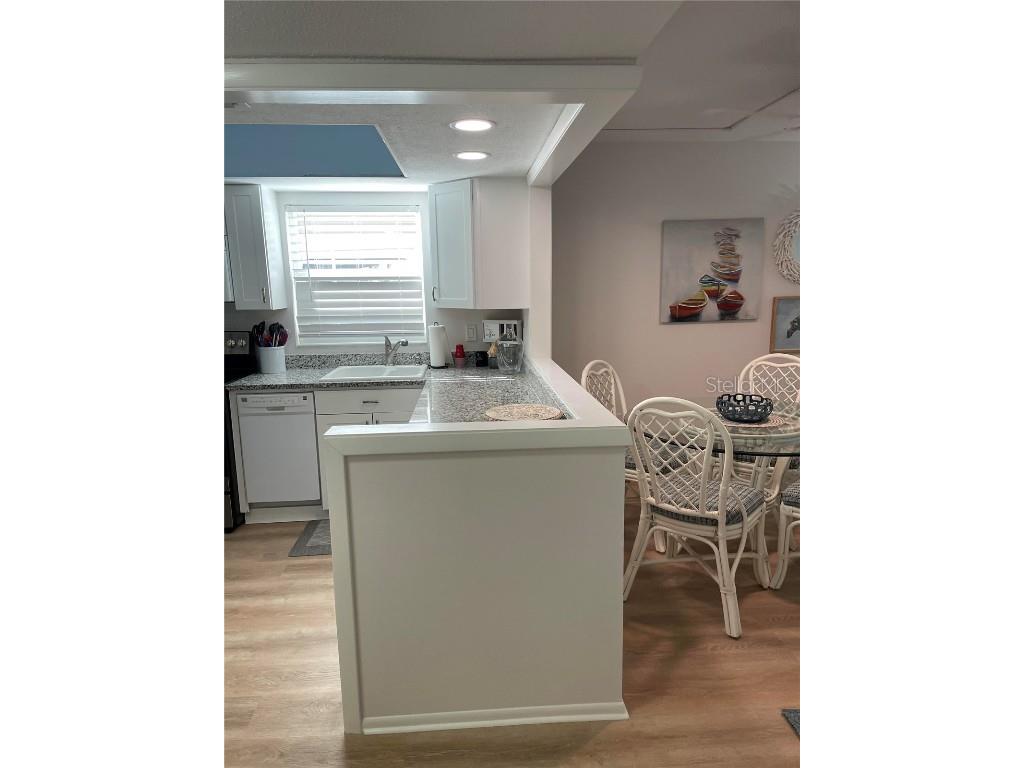 333 The Esplanade N #108 Venice FL 34285 A4586979 image8