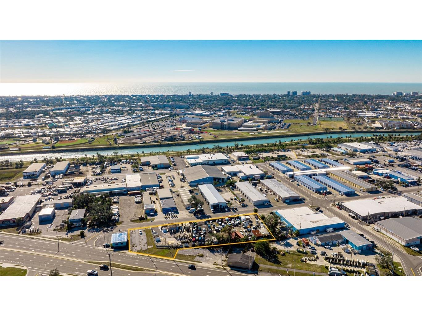 333 Warfield Venice FL 34285 A4637732 image1