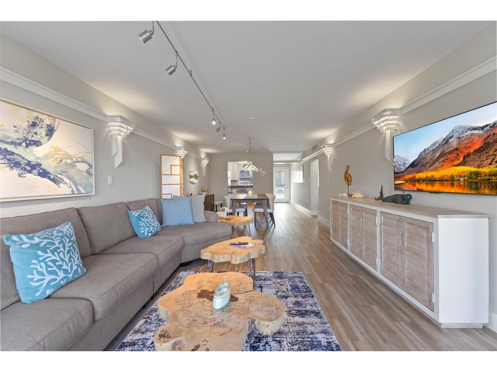 3330 Gulf Of Mexico Drive #104D Longboat Key FL 34228 A4683575 image6