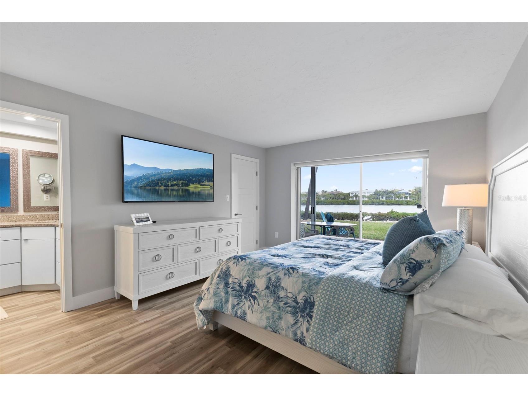 3330 Gulf Of Mexico Drive #104D Longboat Key FL 34228 A4690993 image12