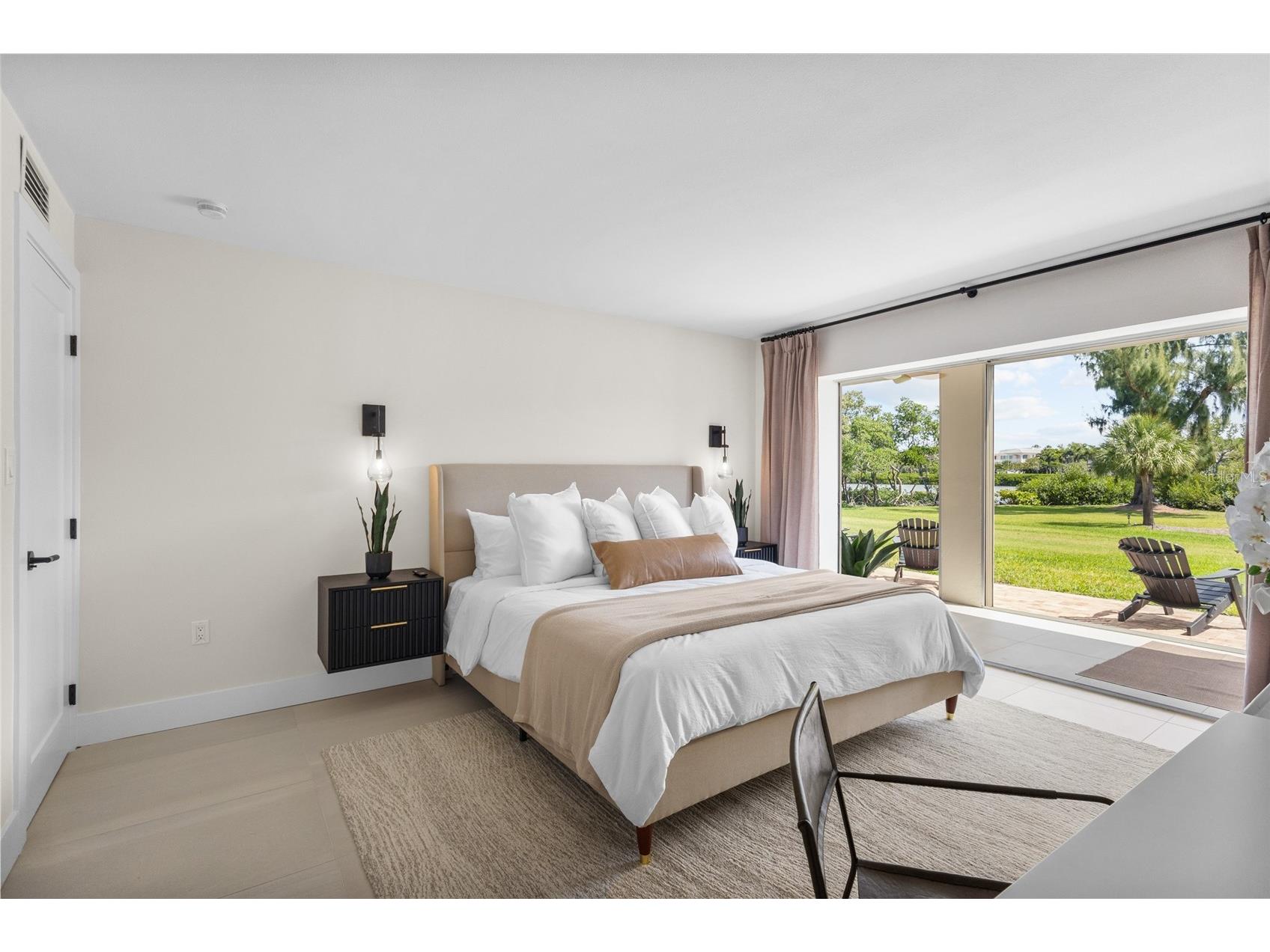 3330 Gulf Of Mexico Drive #107D Longboat Key FL 34228 - LARGE FRONTAGE ON SARASOTA BAY A4692214 image15