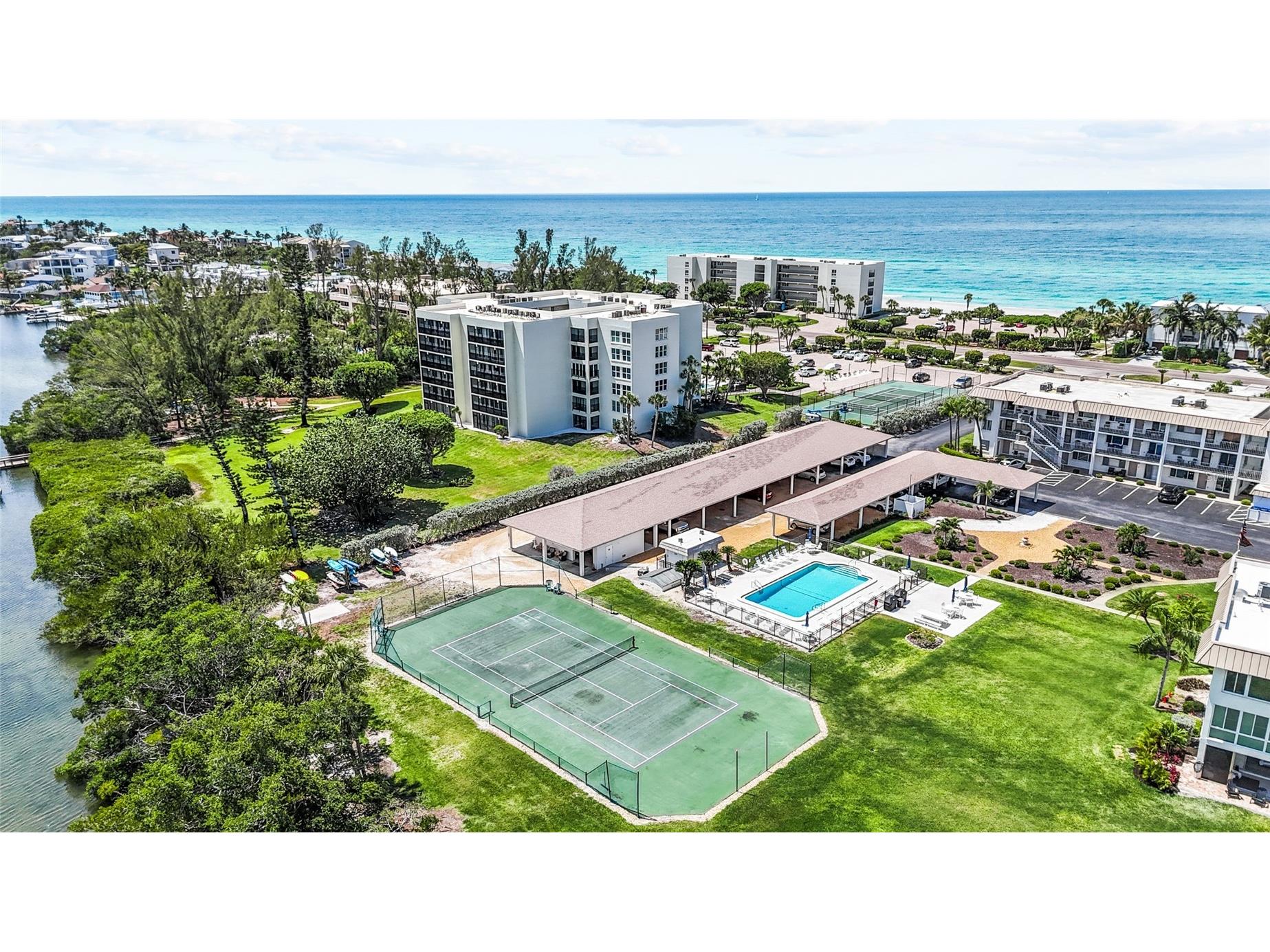 3330 Gulf Of Mexico Drive #107D Longboat Key FL 34228 - LARGE FRONTAGE ON SARASOTA BAY A4692214 image34