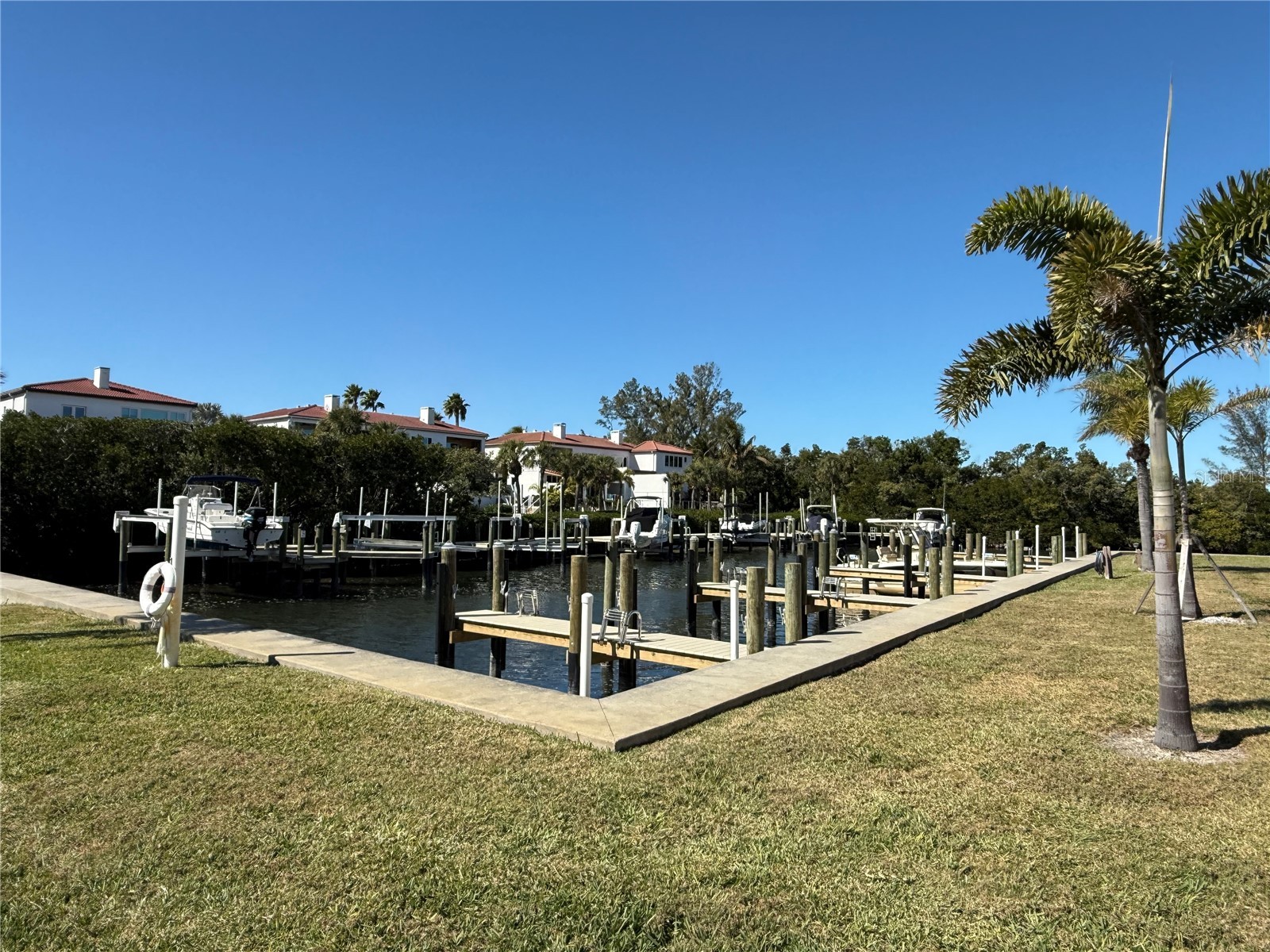 3330 Gulf Of Mexico Drive #202D Longboat Key FL 34228 A4683216 image19