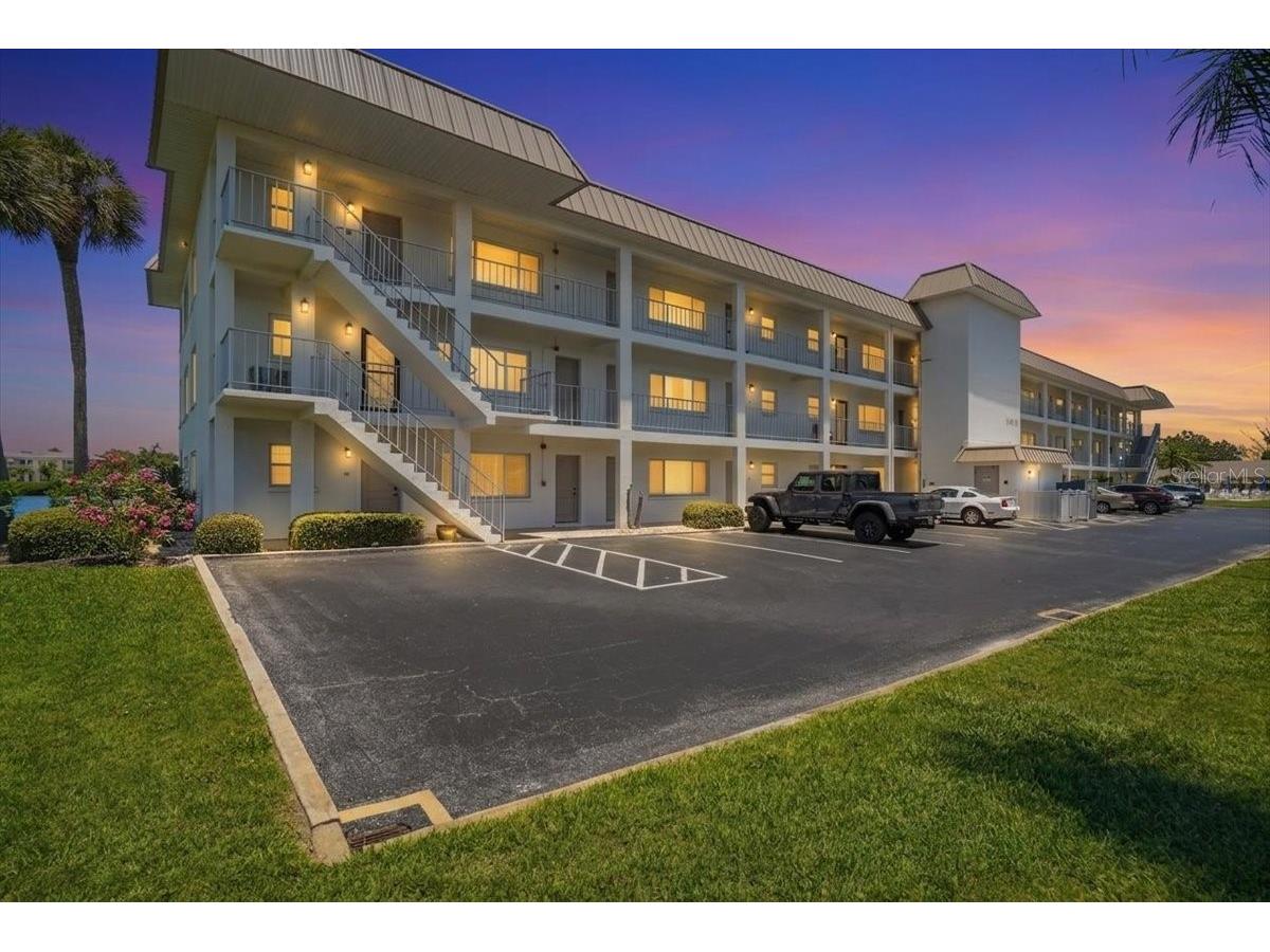 3330 Gulf Of Mexico Drive #202D Longboat Key FL 34228 - CRANES BAYOU A4693692 image1