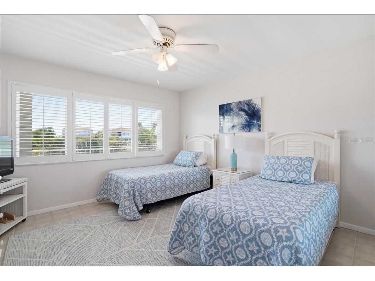 3330 Gulf Of Mexico Drive #202D Longboat Key FL 34228 - CRANES BAYOU A4693692 image30