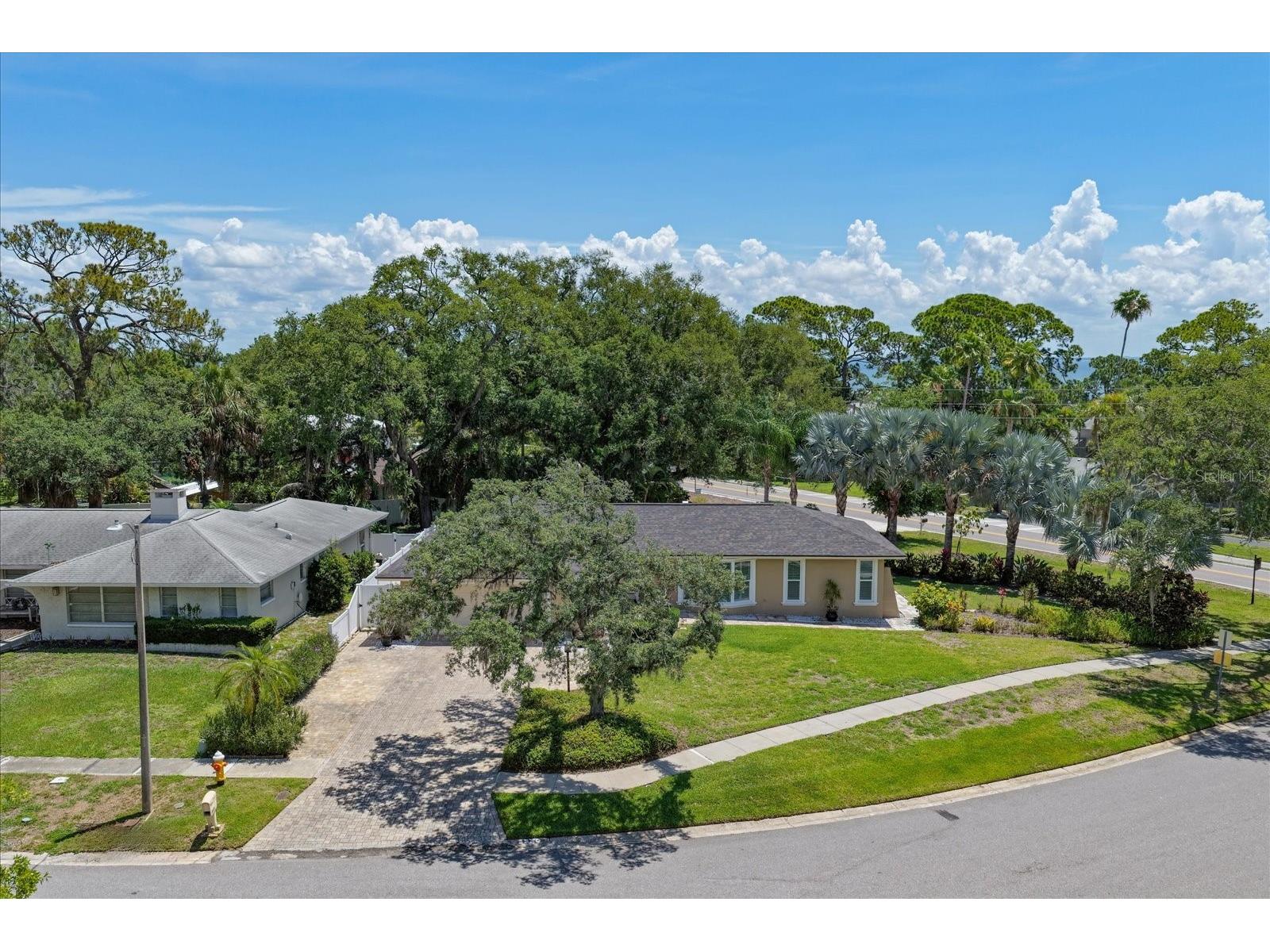 3330 San Domingo Street Clearwater FL 33759 TB8511882 image39
