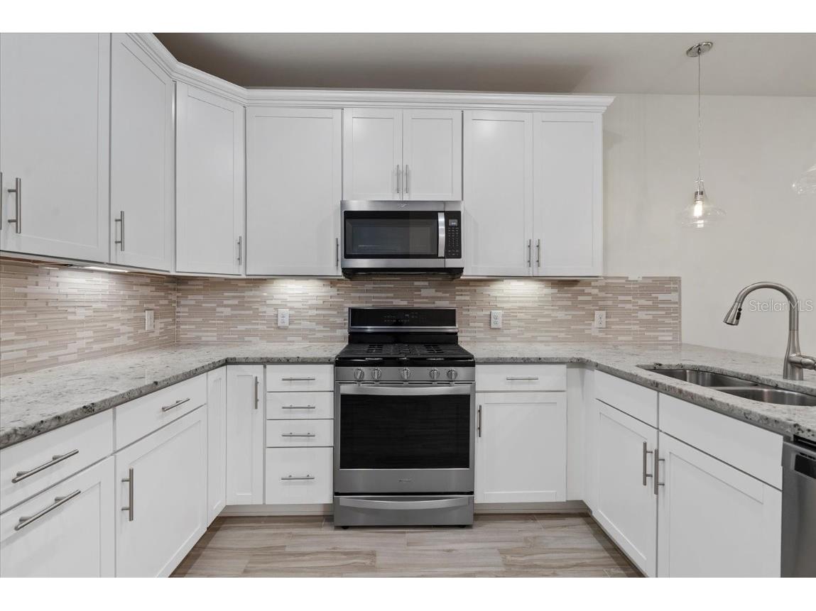 3331 Chestertown Loop Bradenton FL 34211 A4664868 image7