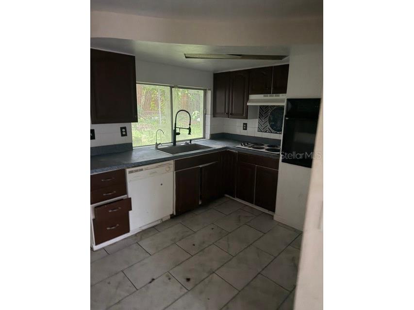 3331 Clydesdale Drive Holiday FL 34691 TB8530538 image3