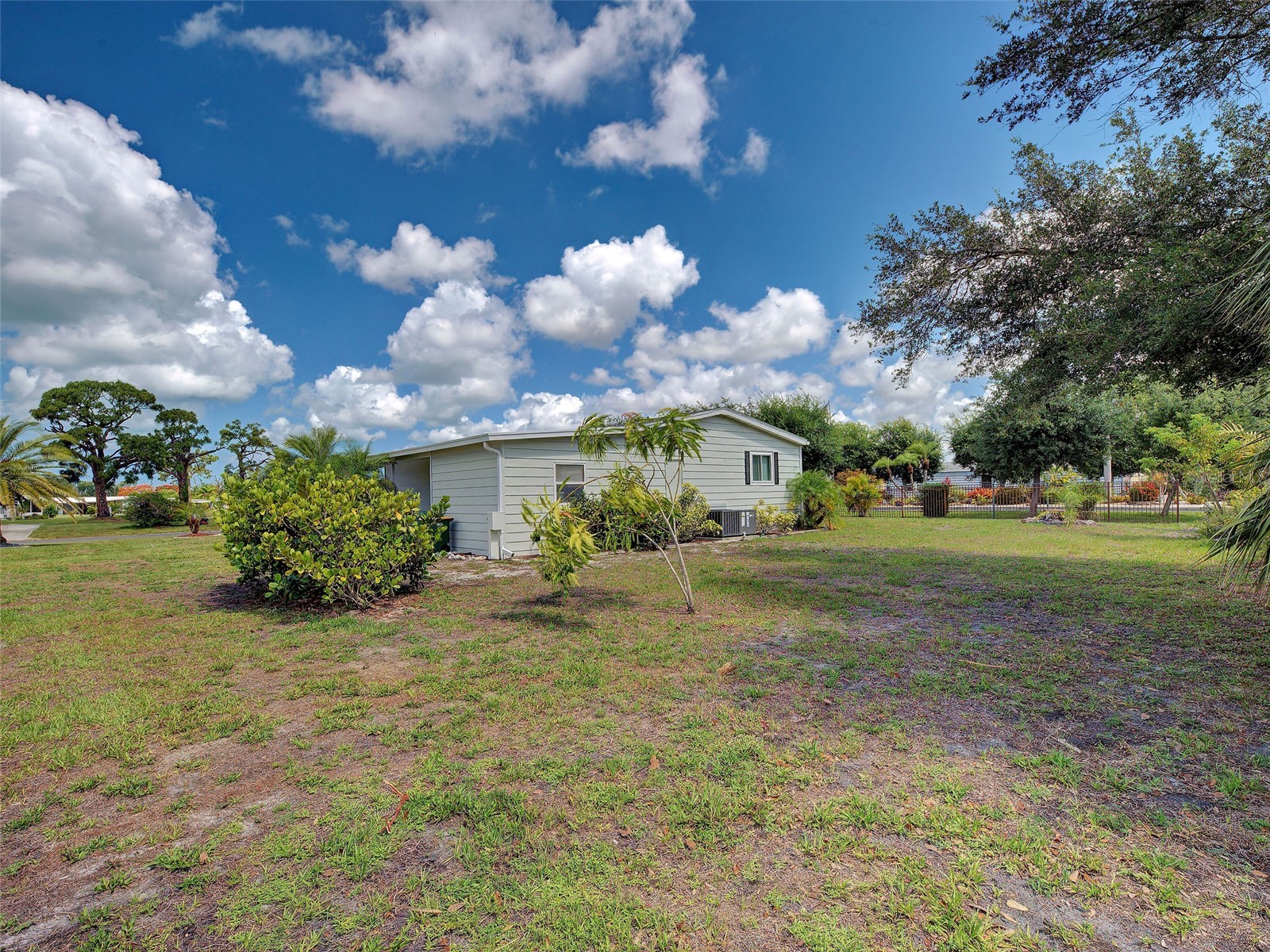 3331 Goldfinch Lane Englewood FL 34224 N6144431 image14