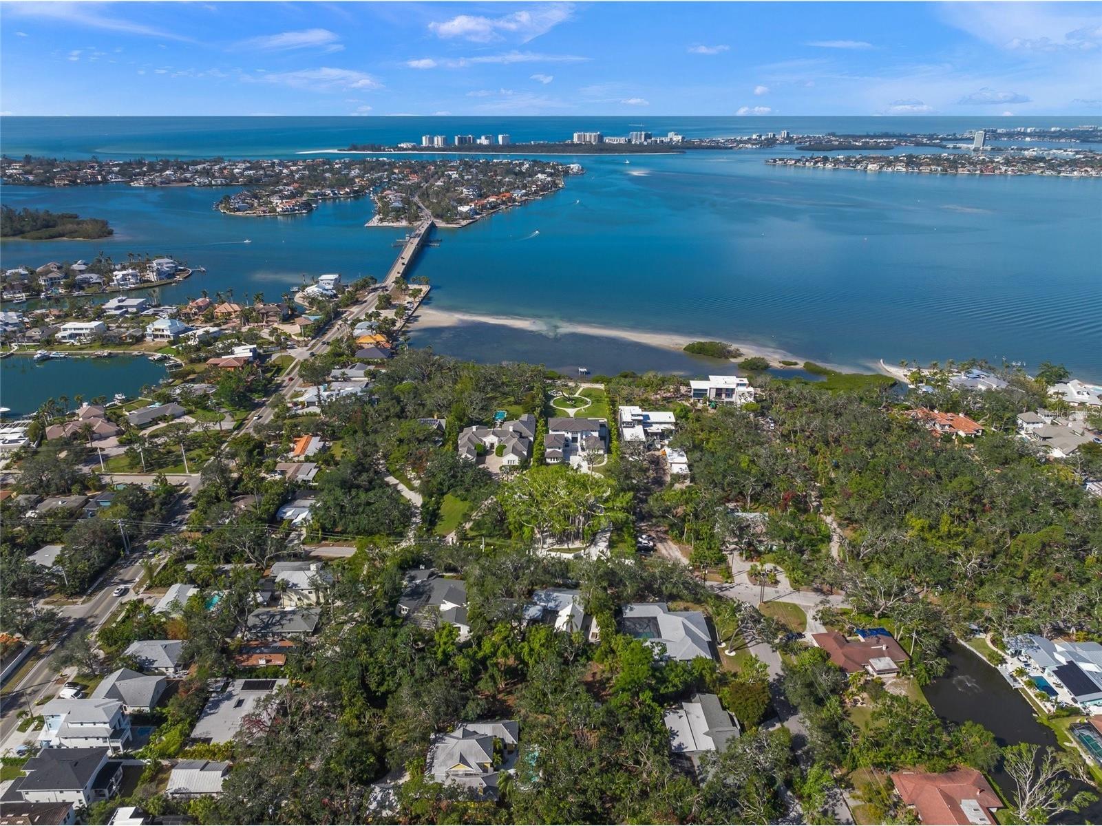 3331 Old Oak Drive Sarasota FL 34239 A4675449 image65