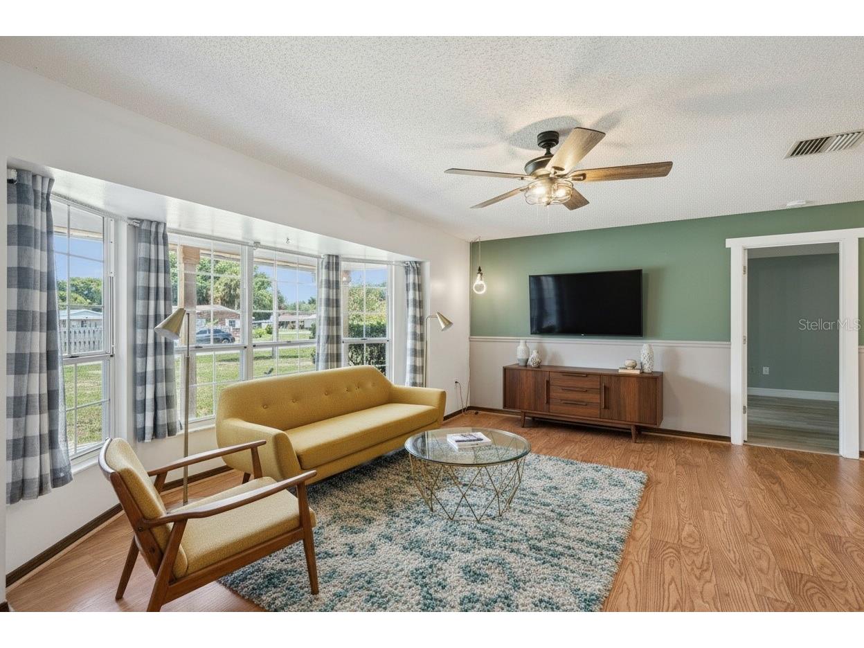 33312 Green Road Leesburg FL 34788 O6419243 image15