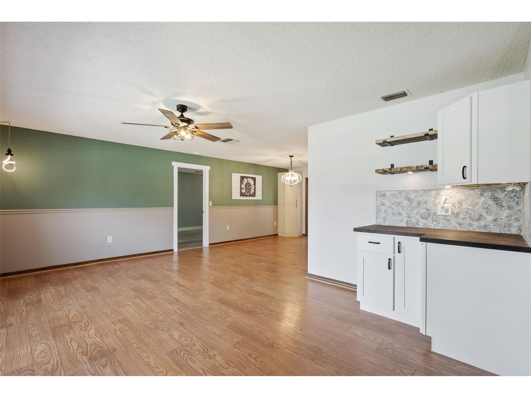 33312 Green Road Leesburg FL 34788 O6419243 image24