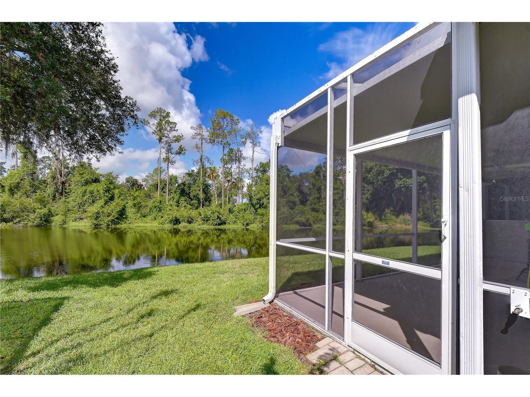 3332 Chapel Creek Circle Wesley Chapel FL 33544 TB8525254 image2