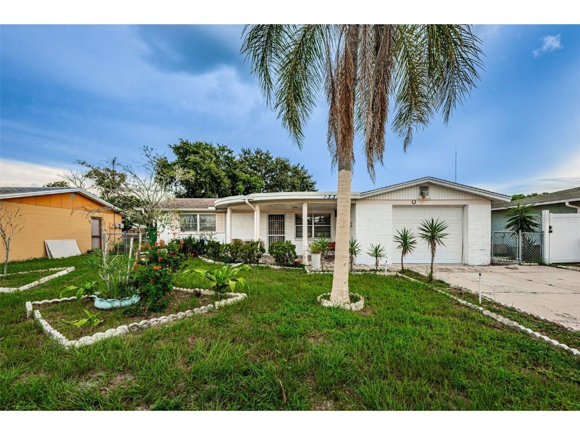 3332 Eisenhower Drive Holiday FL 34691 U8176917 image1
