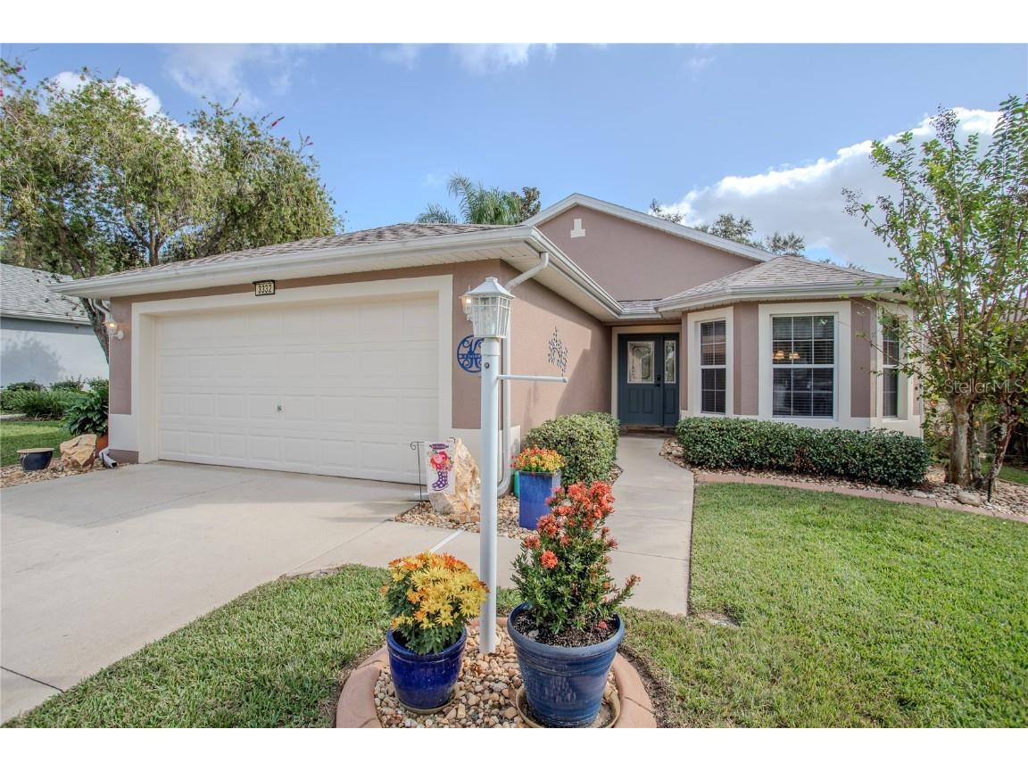 3332 Flagship Avenue Tavares FL 32778 - LITTLE LAKE HARRIS/ CHAIN G5089377 image1