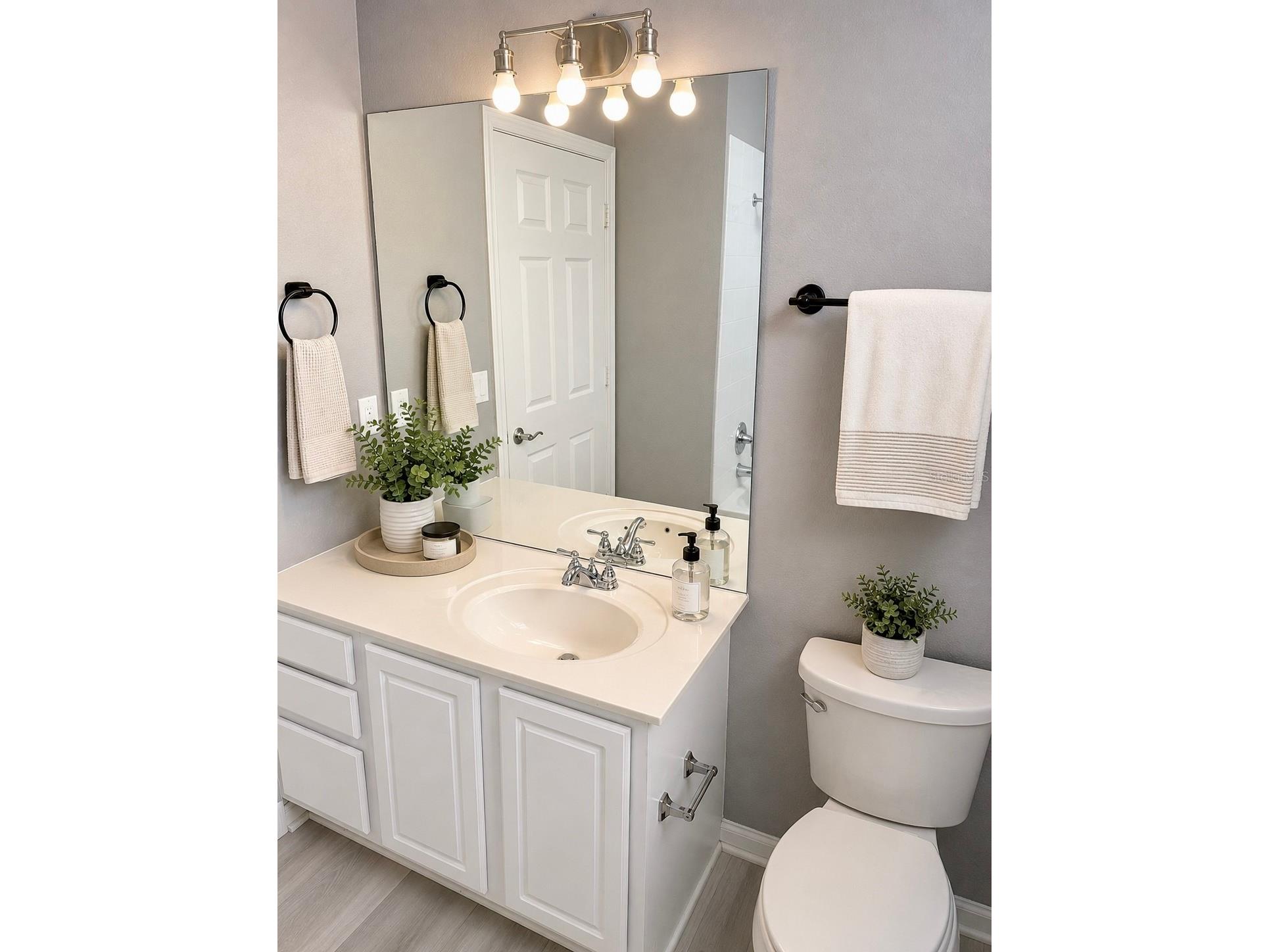 3332 Robert Trent Jones Drive #20603 Orlando FL 32835 O6423638 image37