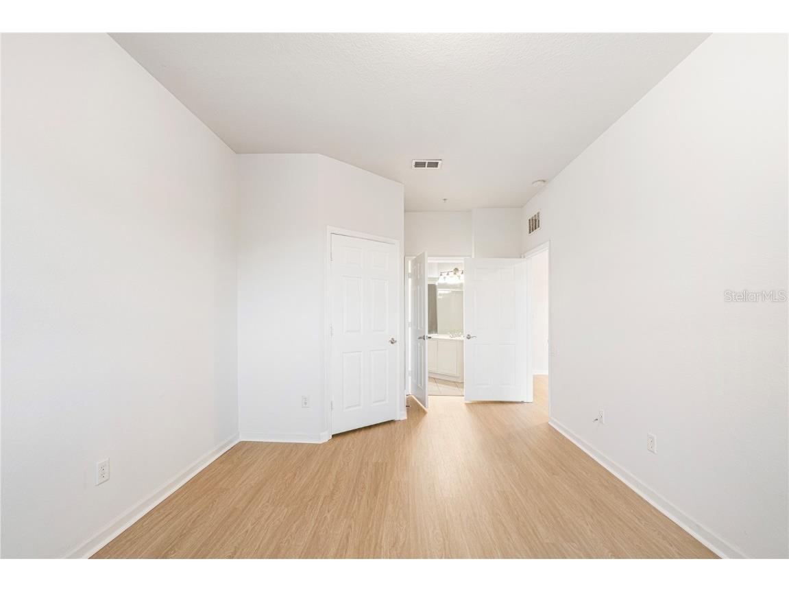 3332 Robert Trent Jones Drive #303 Orlando FL 32835 O6372158 image7