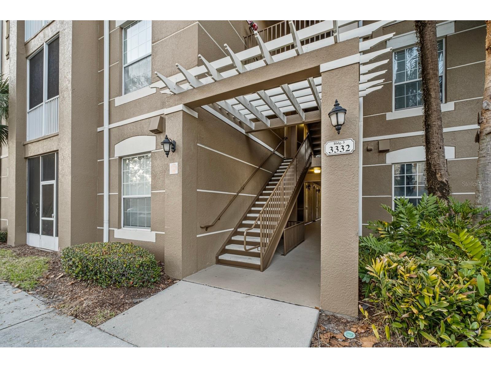 3332 Robert Trent Jones Drive #30303 Orlando FL 32835 O6373045 image1
