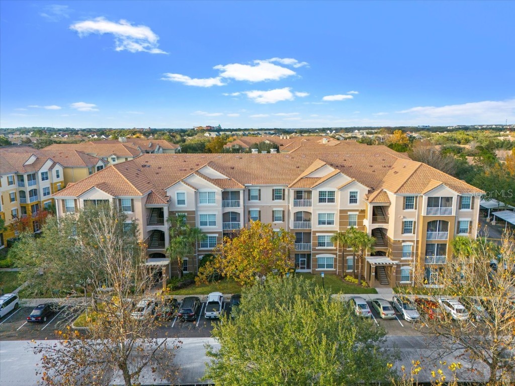 3332 Robert Trent Jones Drive #40703 Orlando FL 32835 O6168080 image1