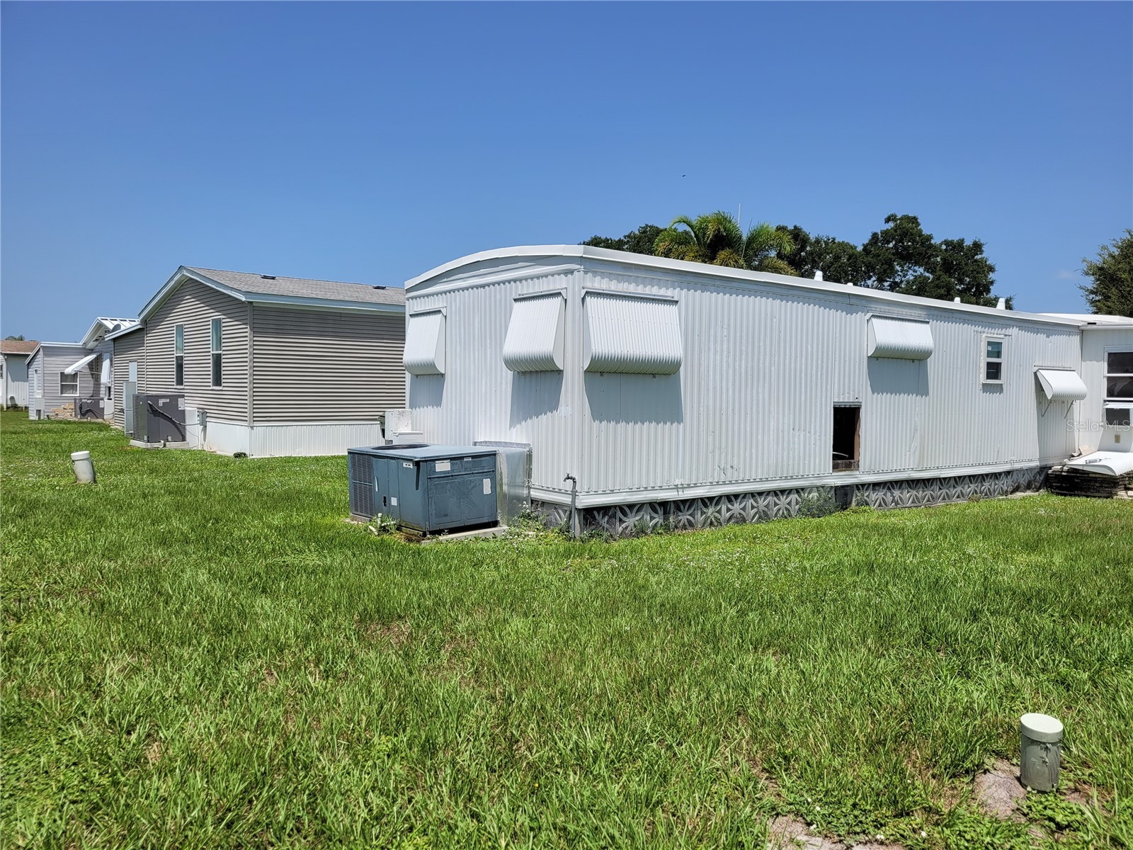 3332 Spanish Oak Terrace Sarasota FL 34237 A4678081 image6